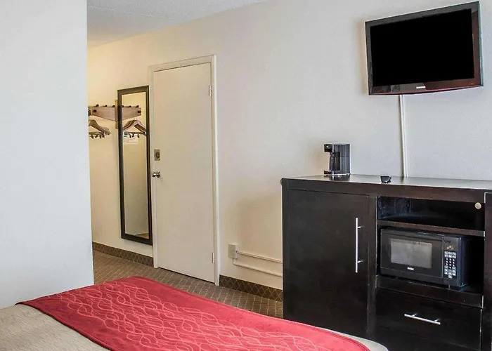Hotel Comfort North Columbus