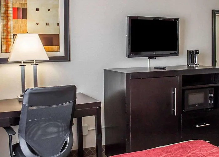 Hotel Comfort North Columbus