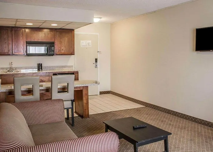 Hotel Comfort North Columbus